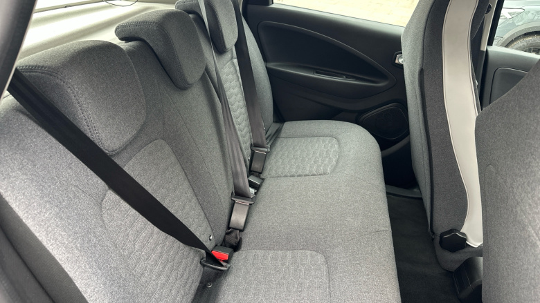 Renault Zoe 100kW S Edition R135 50kWh Rapid Charge 5dr Auto Electric Hatchback